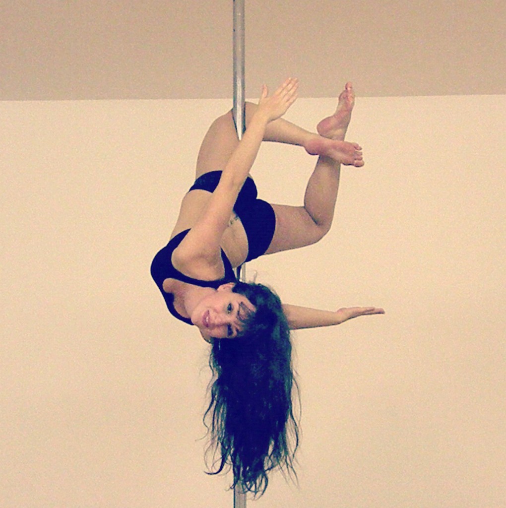 Oriane, stamina studio pole dance à bordeaux