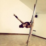 magali pole dance